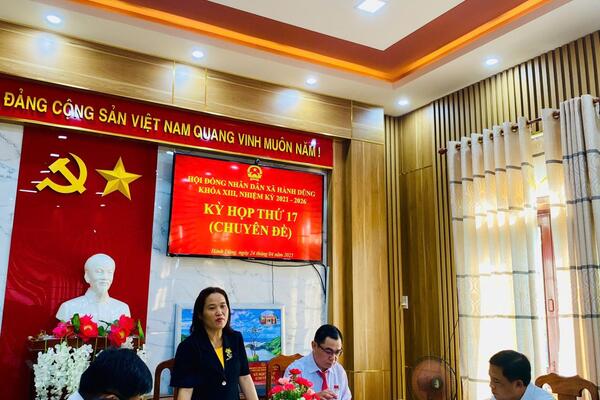 HỘI ĐỒNG NHÂN DÂN XÃ HÀNH DŨNG TỔ CHỨC KỲ HỌP THỨ 17